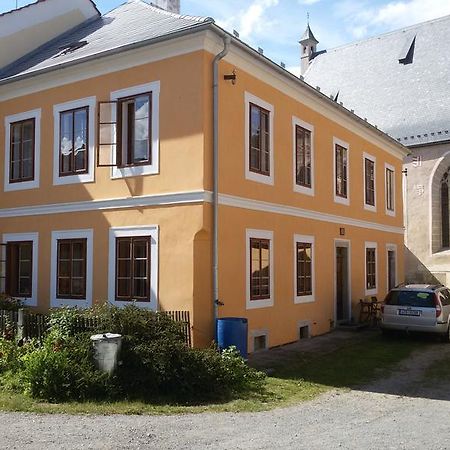 Mestansky Dum Villa Rožmberk nad Vltavou Екстериор снимка